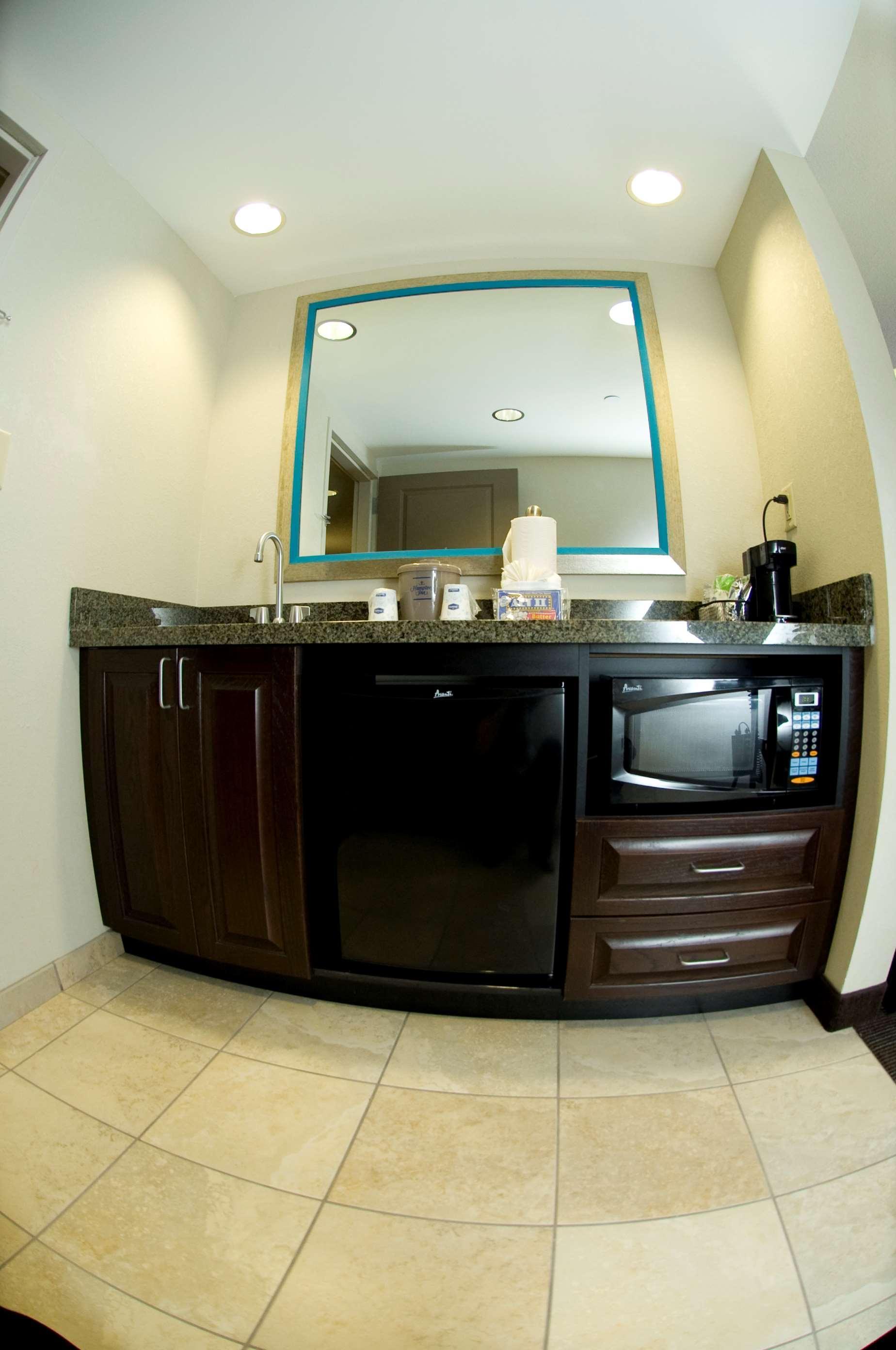 Hampton Inn & Suites Nashville-Downtown Bilik gambar